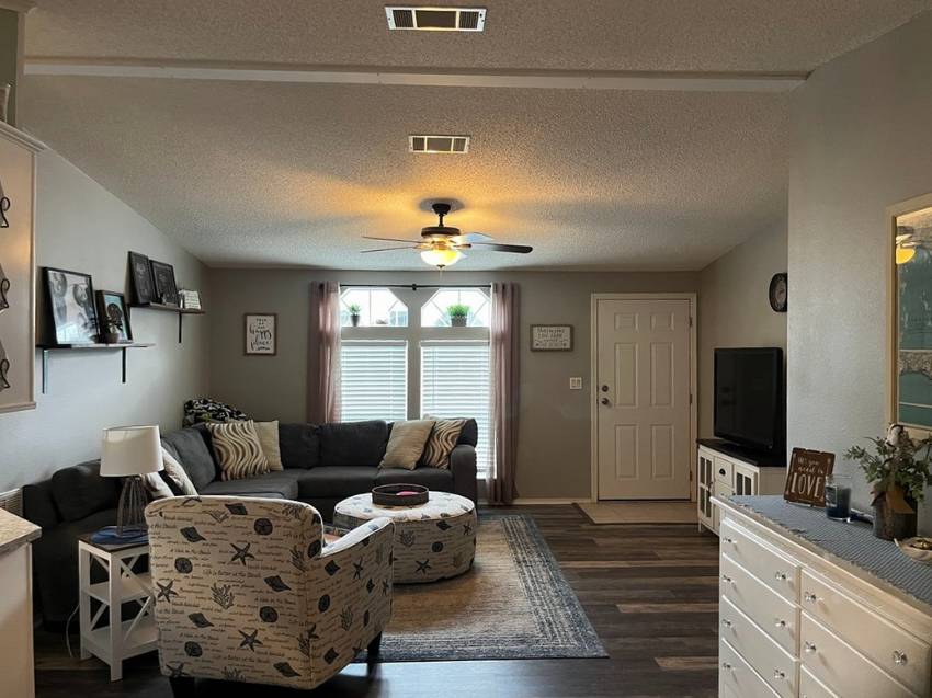 1513 Aberdeen Lane a Winter Haven, FL Mobile or Manufactured Home for Sale