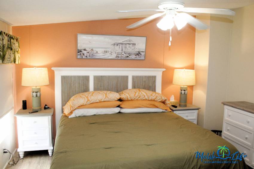 5952 Utopia Dr a Zephyrhills, FL Mobile or Manufactured Home for Sale