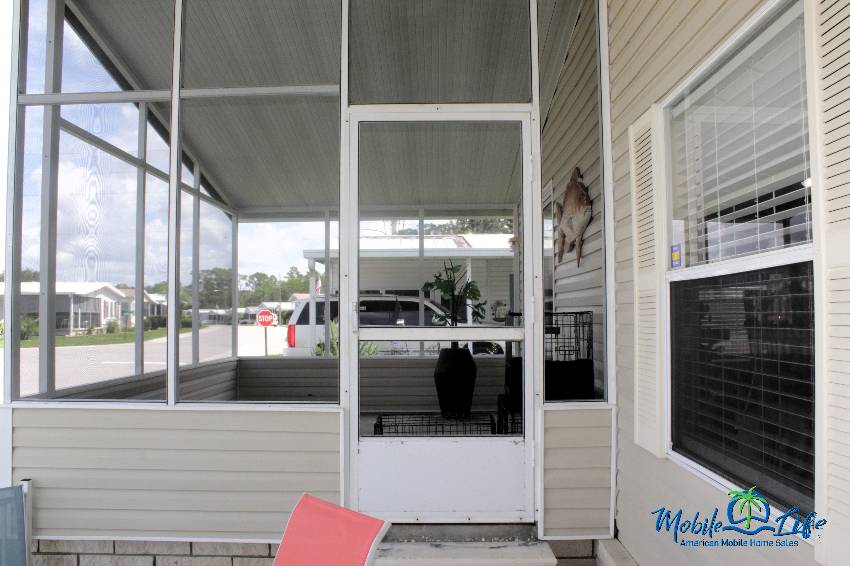 5952 Utopia Dr a Zephyrhills, FL Mobile or Manufactured Home for Sale