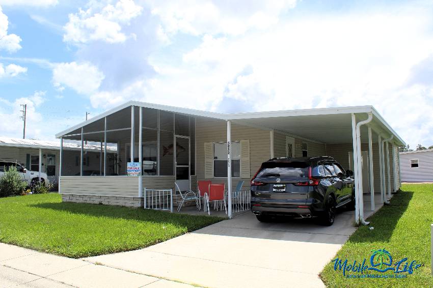 5952 Utopia Dr a Zephyrhills, FL Mobile or Manufactured Home for Sale