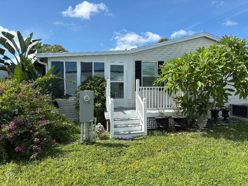 919 Desirade W a Venice, FL Mobile or Manufactured Home for Sale