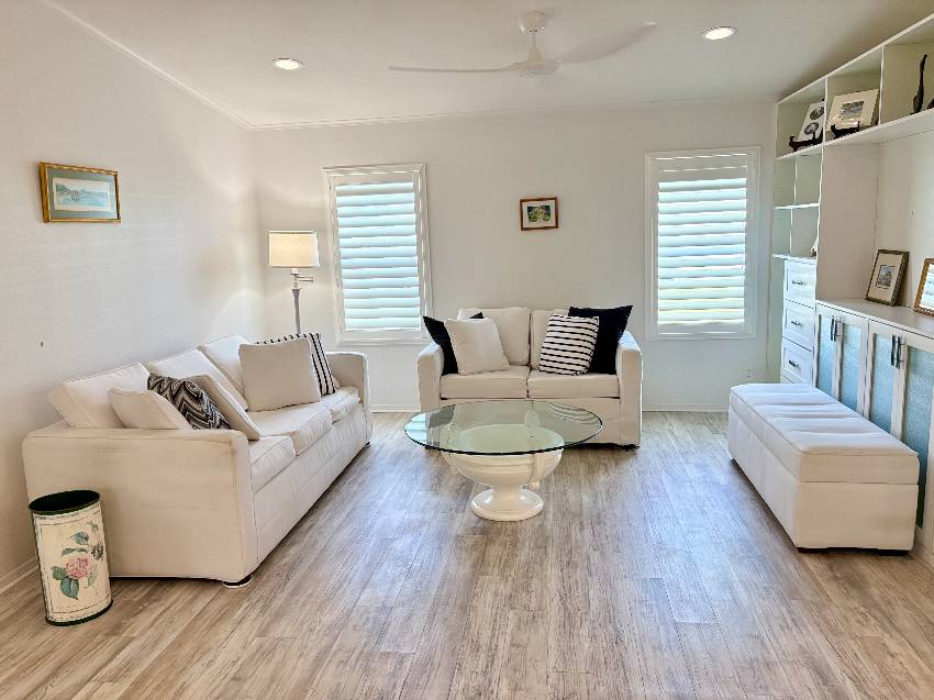 919 Desirade W a Venice, FL Mobile or Manufactured Home for Sale