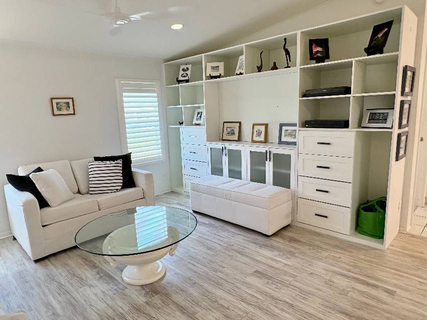 919 Desirade W a Venice, FL Mobile or Manufactured Home for Sale