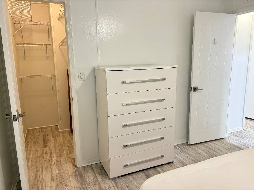 919 Desirade W a Venice, FL Mobile or Manufactured Home for Sale