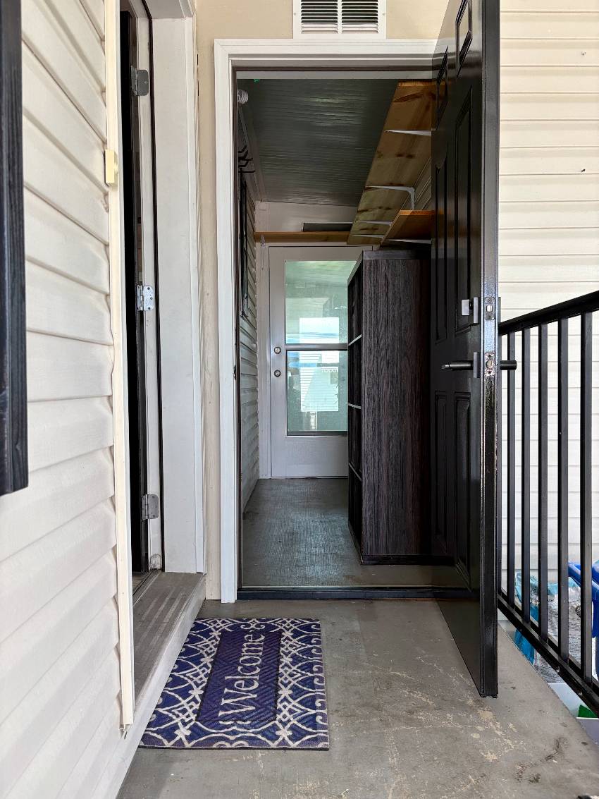 919 Desirade W a Venice, FL Mobile or Manufactured Home for Sale