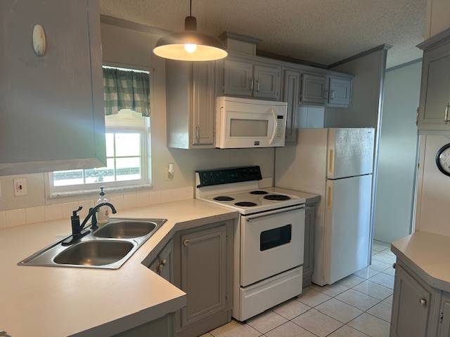 17031 Us Hwy 301 #105 a Dade City, FL Mobile or Manufactured Home for Sale