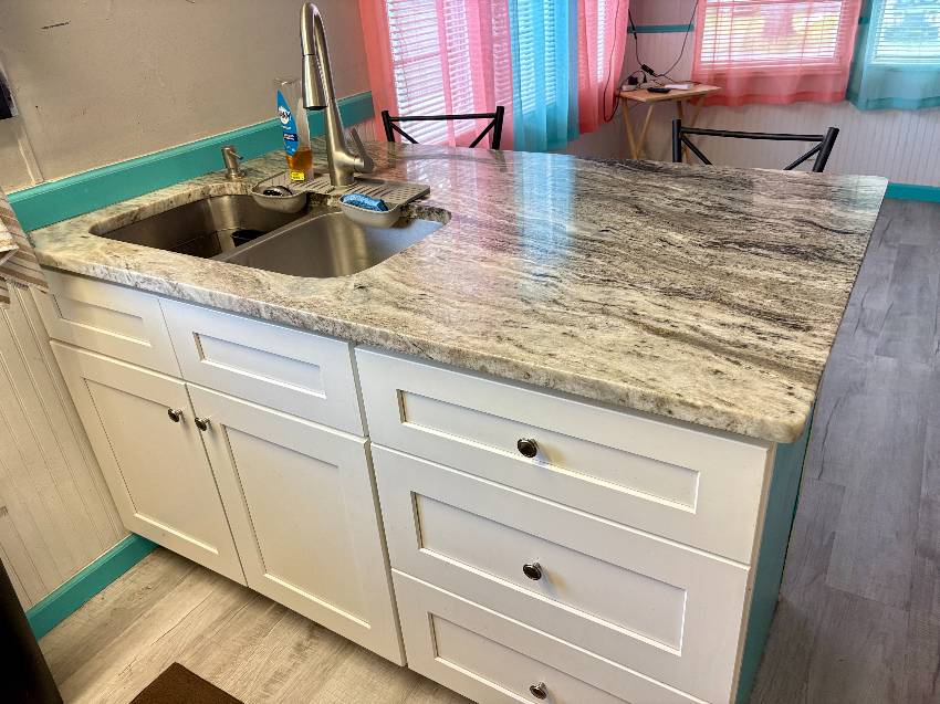 1300 N River Rd Lot R30 a Venice, FL Mobile or Manufactured Home for Sale