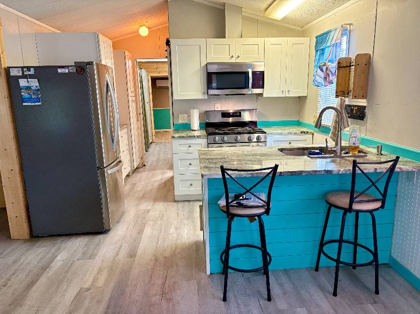 1300 N River Rd Lot R30 a Venice, FL Mobile or Manufactured Home for Sale