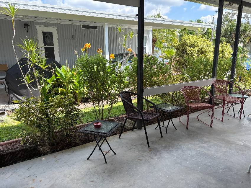1193 S Indies Circle a Venice, FL Mobile or Manufactured Home for Sale