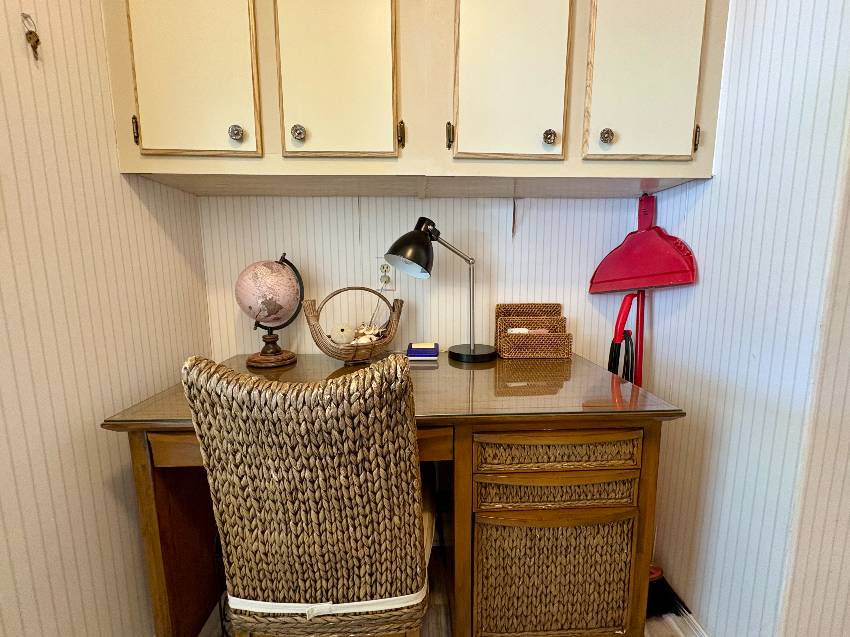 1193 S Indies Circle a Venice, FL Mobile or Manufactured Home for Sale