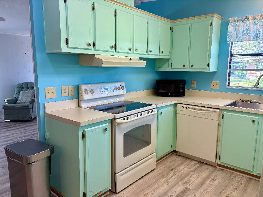 1193 S Indies Circle a Venice, FL Mobile or Manufactured Home for Sale