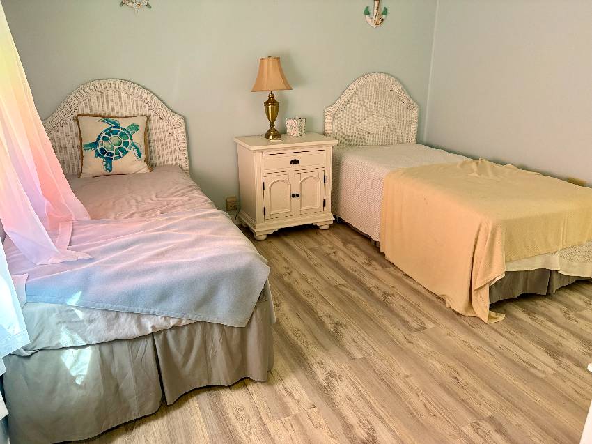 1193 S Indies Circle a Venice, FL Mobile or Manufactured Home for Sale