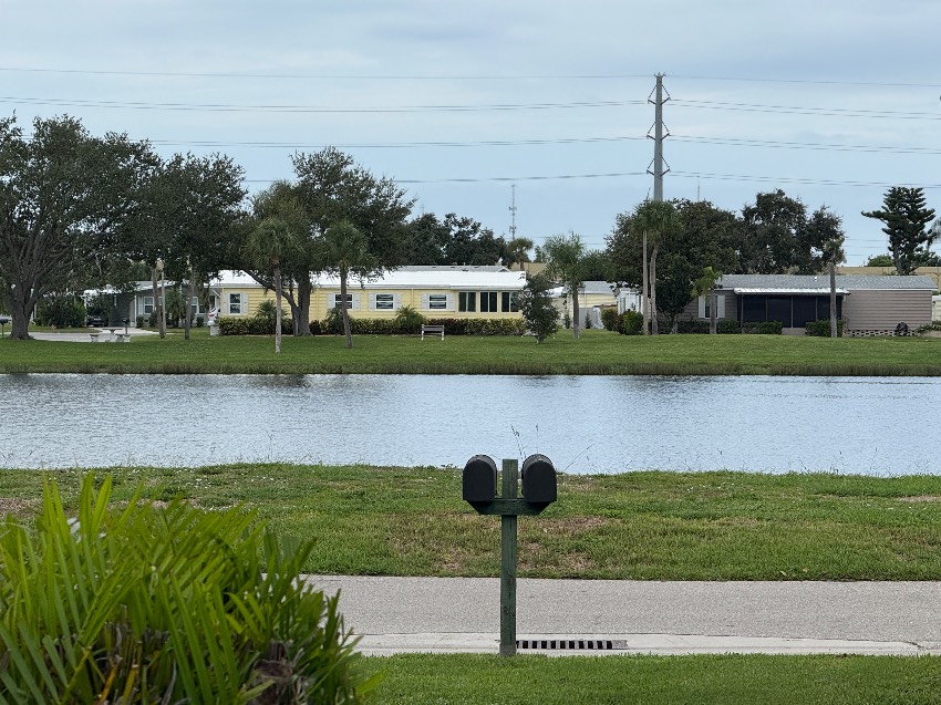 5718 Scarborough Ln a Sarasota, FL Mobile or Manufactured Home for Sale