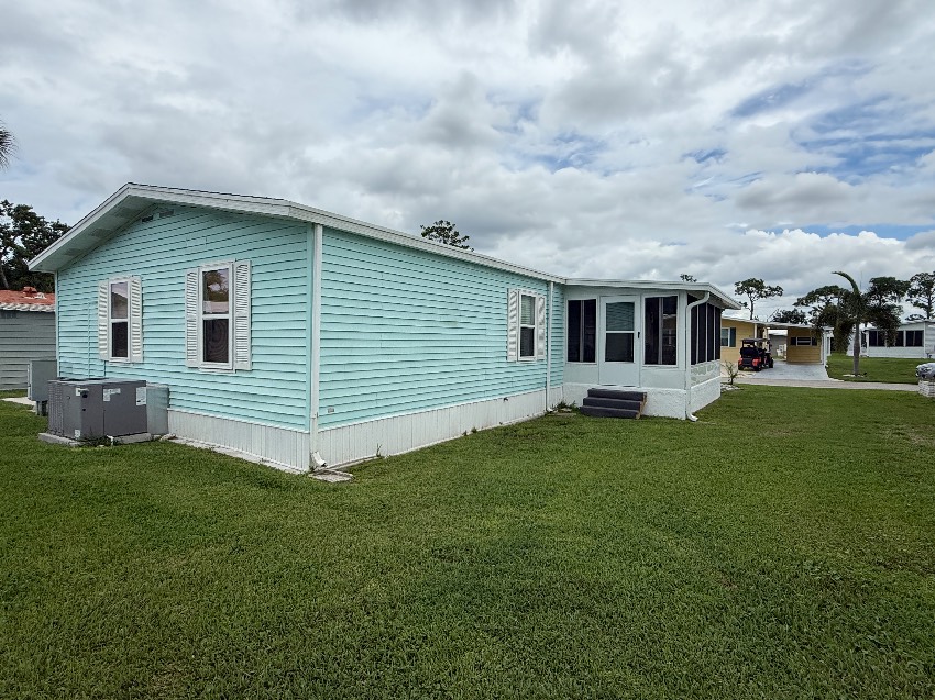 5718 Scarborough Ln a Sarasota, FL Mobile or Manufactured Home for Sale
