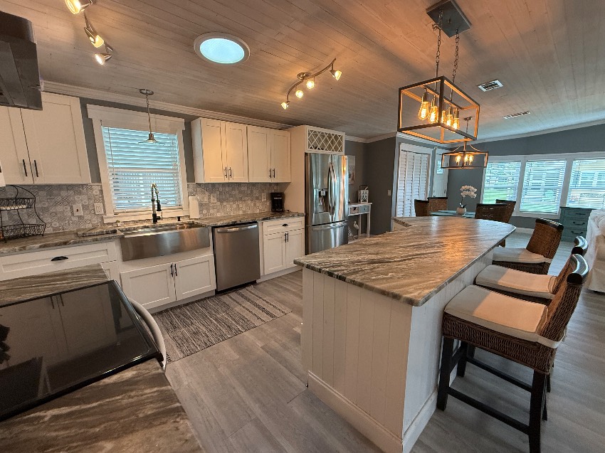 5718 Scarborough Ln a Sarasota, FL Mobile or Manufactured Home for Sale