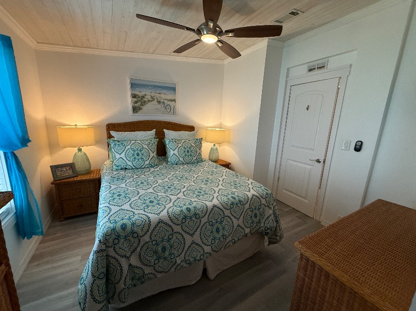 5718 Scarborough Ln a Sarasota, FL Mobile or Manufactured Home for Sale