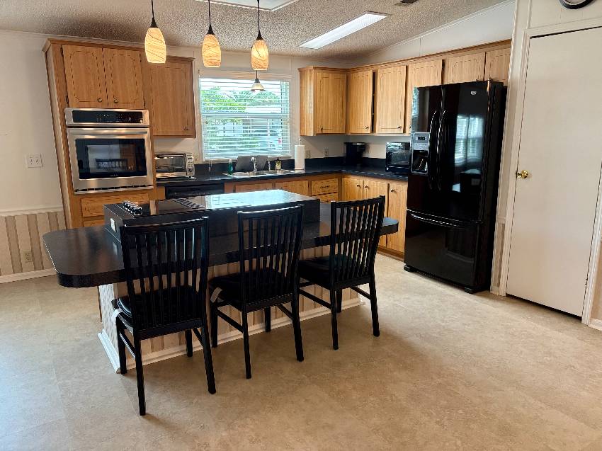 1171 Kingston Way a Venice, FL Mobile or Manufactured Home for Sale