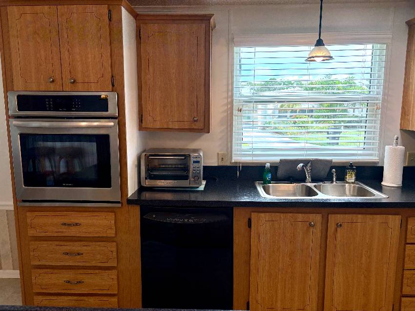 1171 Kingston Way a Venice, FL Mobile or Manufactured Home for Sale