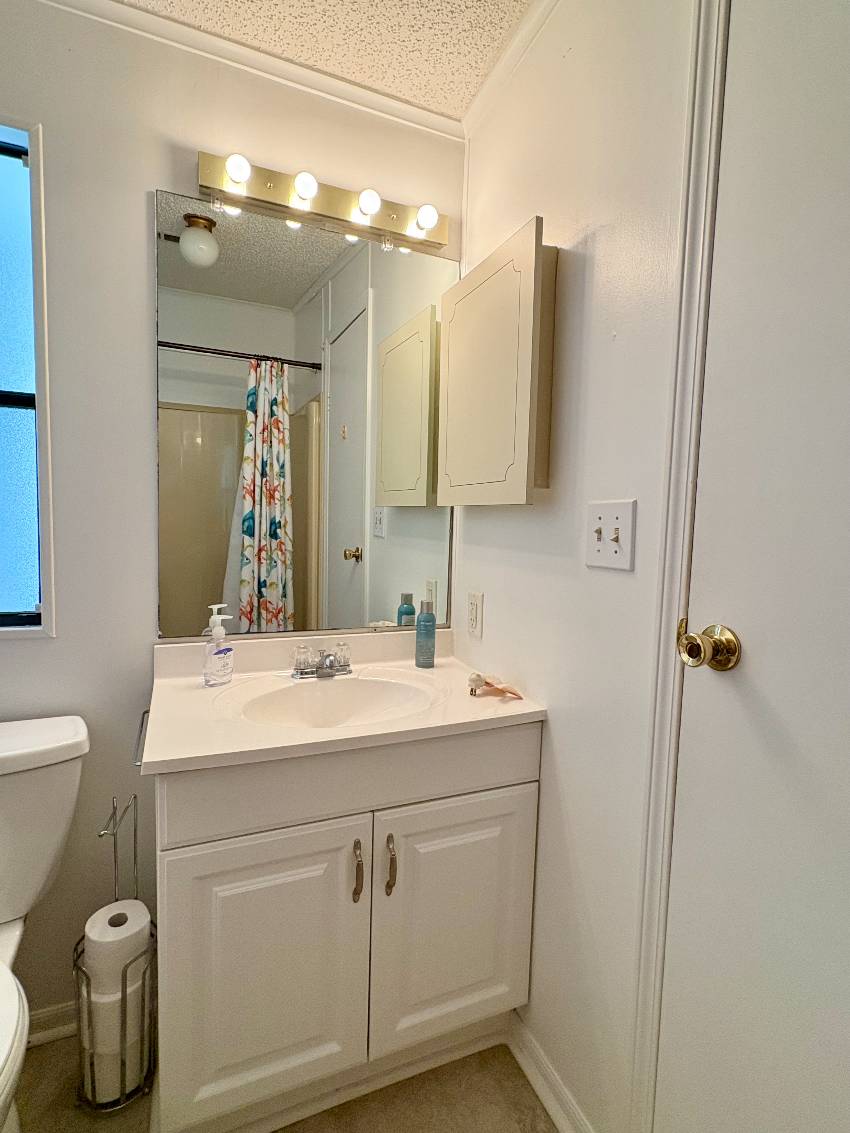 1171 Kingston Way a Venice, FL Mobile or Manufactured Home for Sale