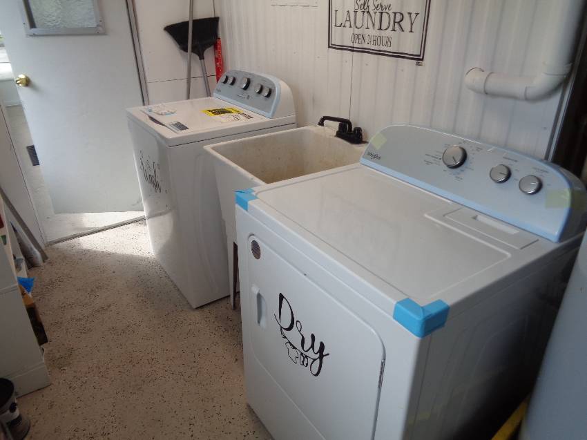 705 Stokely Ln a Lakeland, FL Mobile or Manufactured Home for Sale