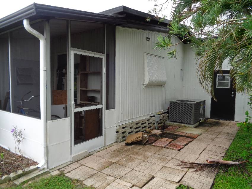 705 Stokely Ln a Lakeland, FL Mobile or Manufactured Home for Sale