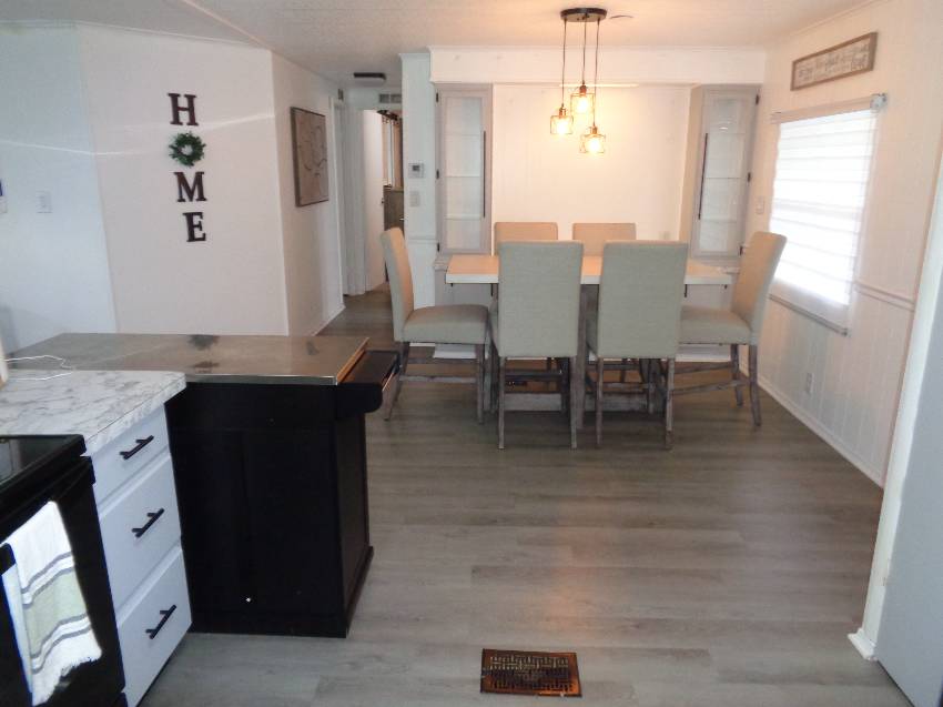 705 Stokely Ln a Lakeland, FL Mobile or Manufactured Home for Sale