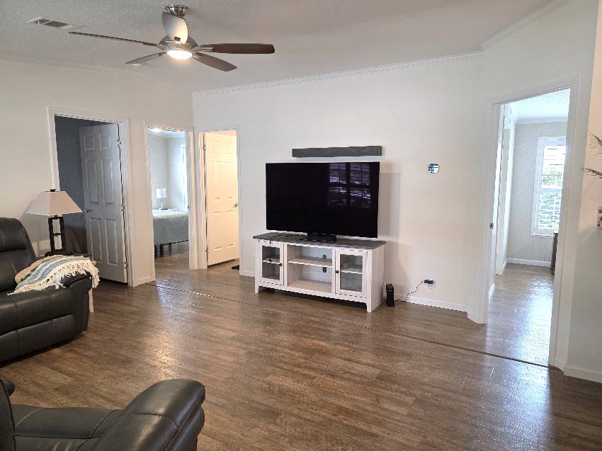 10771 S Sterlingshire Terrace a Homosassa, FL Mobile or Manufactured Home for Sale