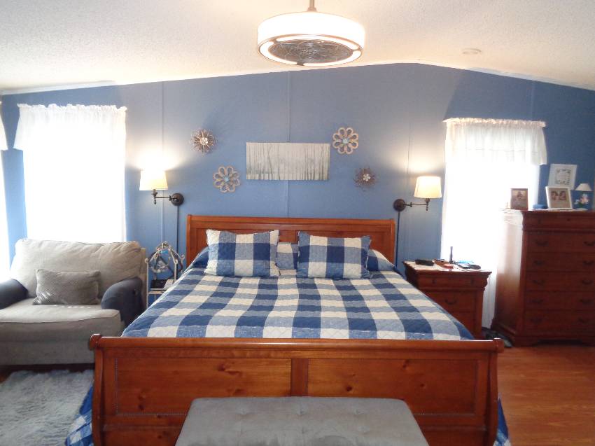 1629 Walking Horse Dr a Lakeland, FL Mobile or Manufactured Home for Sale