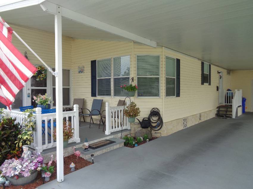 1629 Walking Horse Dr a Lakeland, FL Mobile or Manufactured Home for Sale