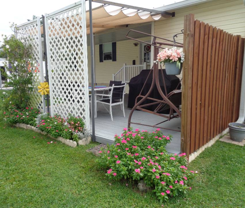 1629 Walking Horse Dr a Lakeland, FL Mobile or Manufactured Home for Sale