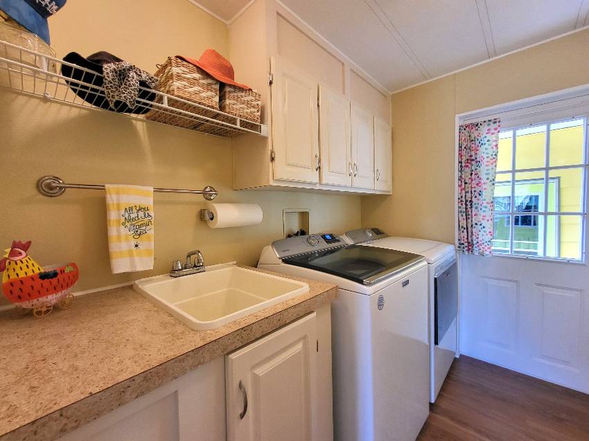 5691 Halifax Lane a Sarasota, FL Mobile or Manufactured Home for Sale