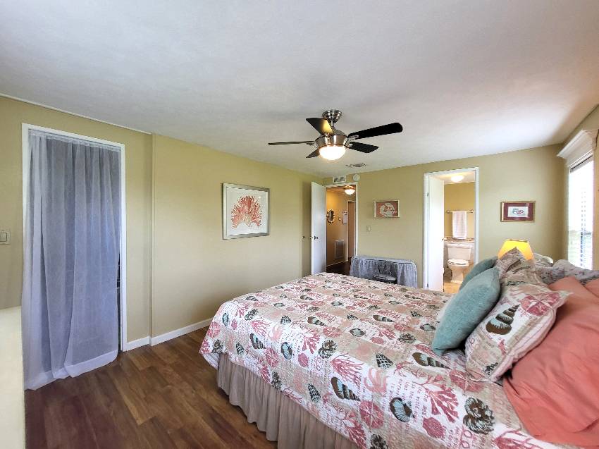 5691 Halifax Lane a Sarasota, FL Mobile or Manufactured Home for Sale