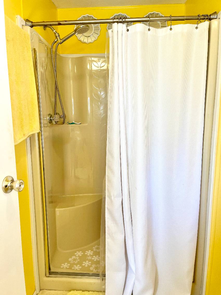 1299 S Indies Circle a Venice, FL Mobile or Manufactured Home for Sale