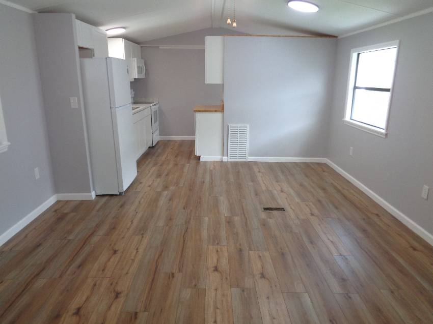 3731 Old Tampa Hwy Lot #20 a Lakeland, FL Mobile or Manufactured Home for Sale