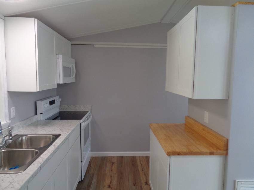 3731 Old Tampa Hwy Lot #20 a Lakeland, FL Mobile or Manufactured Home for Sale