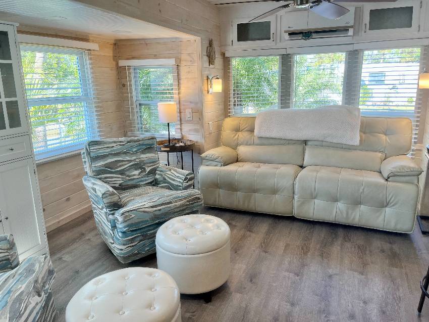 1300 N River Road Lot R27: a Venice, FL Mobile or Manufactured Home for Sale