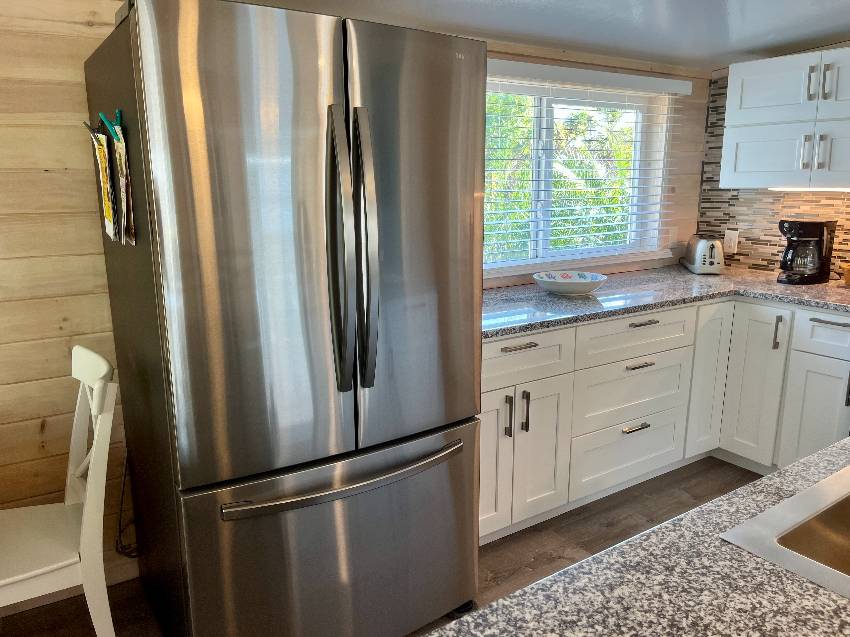1300 N River Road Lot R27: a Venice, FL Mobile or Manufactured Home for Sale