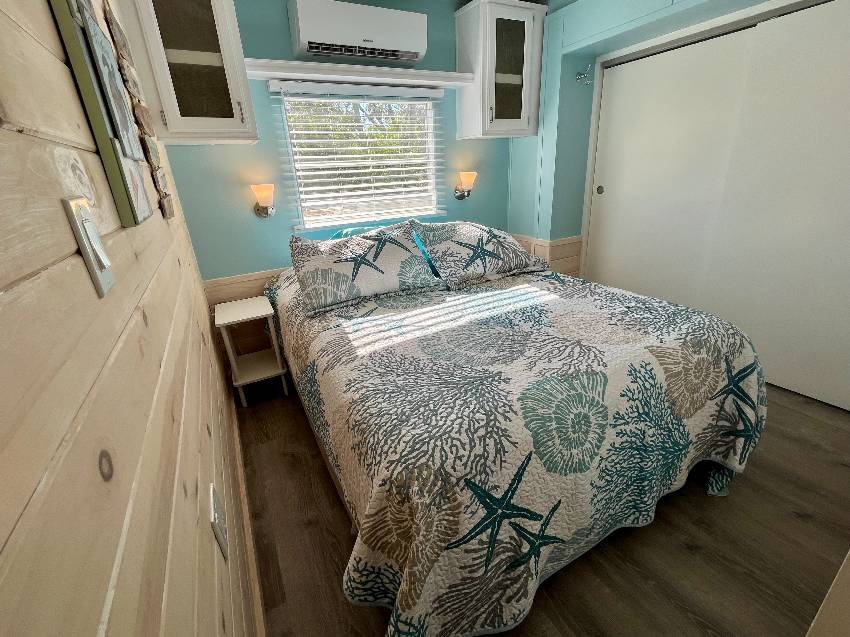 1300 N River Road Lot R27: a Venice, FL Mobile or Manufactured Home for Sale