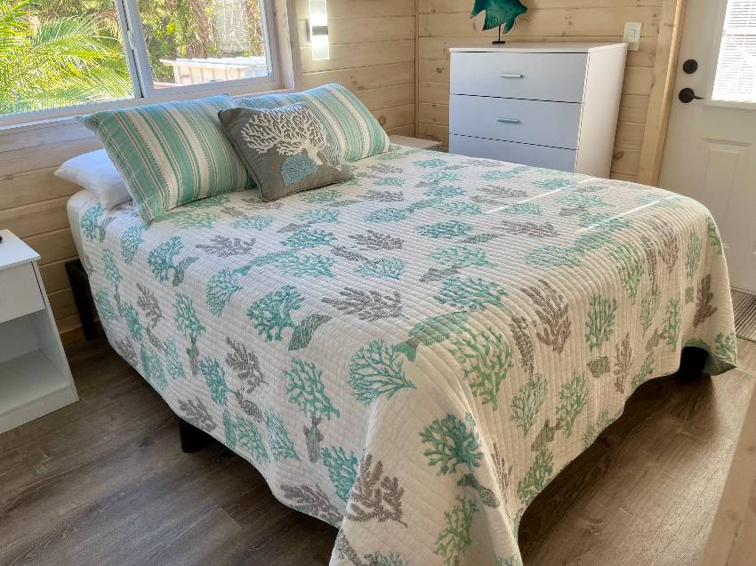 1300 N River Road Lot R27: a Venice, FL Mobile or Manufactured Home for Sale