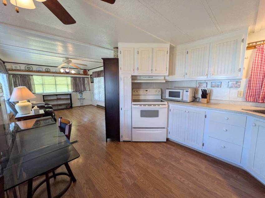 6126 Harriet St Lot 23 a Zephyrhills, FL Mobile or Manufactured Home for Sale