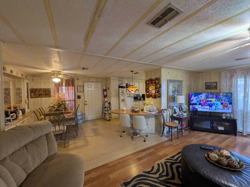 10533 Pleasant Blvd a Riverview, FL Mobile or Manufactured Home for Sale