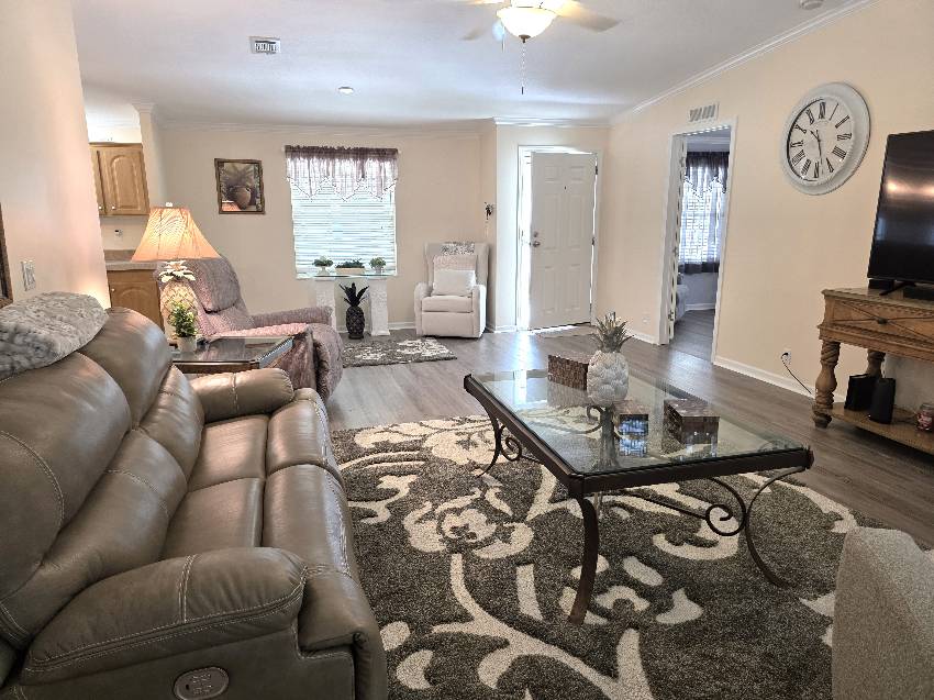 7097 W Leonshire Lane a Homosassa, FL Mobile or Manufactured Home for Sale