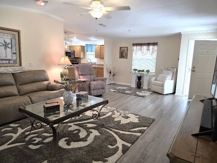 7097 W Leonshire Lane a Homosassa, FL Mobile or Manufactured Home for Sale