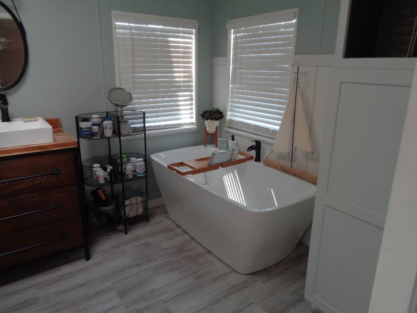 4507 Lakeland Harbor Loop a Lakeland, FL Mobile or Manufactured Home for Sale