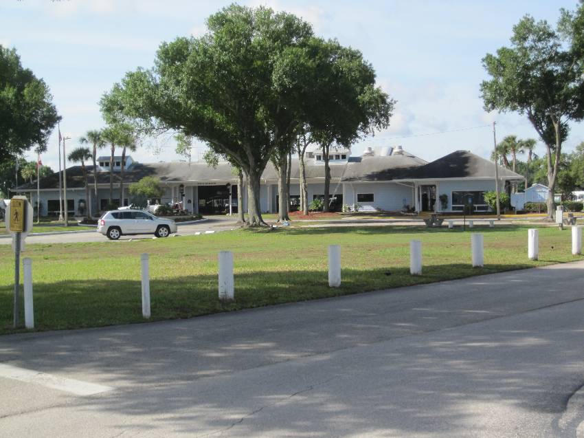 4507 Lakeland Harbor Loop a Lakeland, FL Mobile or Manufactured Home for Sale