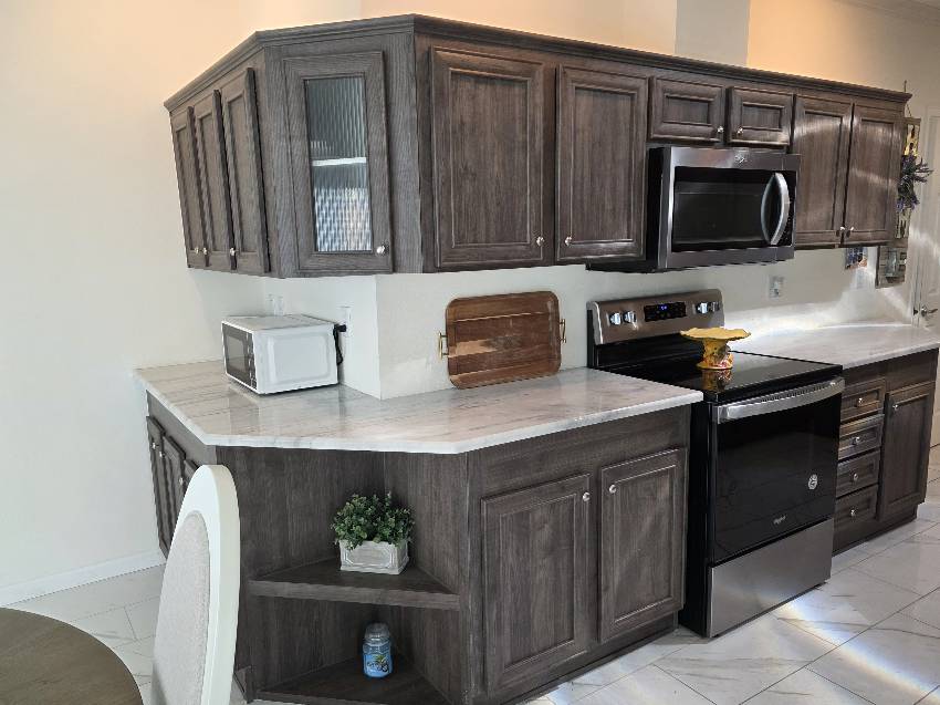10643 S Pebbleshire Dr a Homosassa, FL Mobile or Manufactured Home for Sale