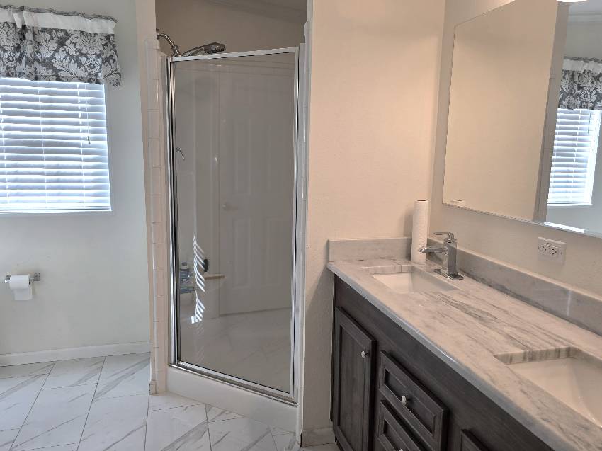 10643 S Pebbleshire Dr a Homosassa, FL Mobile or Manufactured Home for Sale