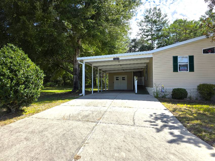 10253 S Hollington Terrace a Homosassa, FL Mobile or Manufactured Home for Sale