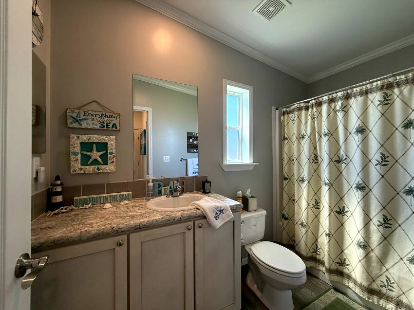 7412 Queens Way a Ellenton, FL Mobile or Manufactured Home for Sale
