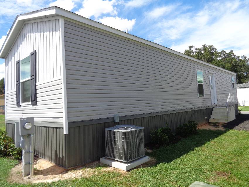 1267 Buddy St a Lakeland, FL Mobile or Manufactured Home for Sale